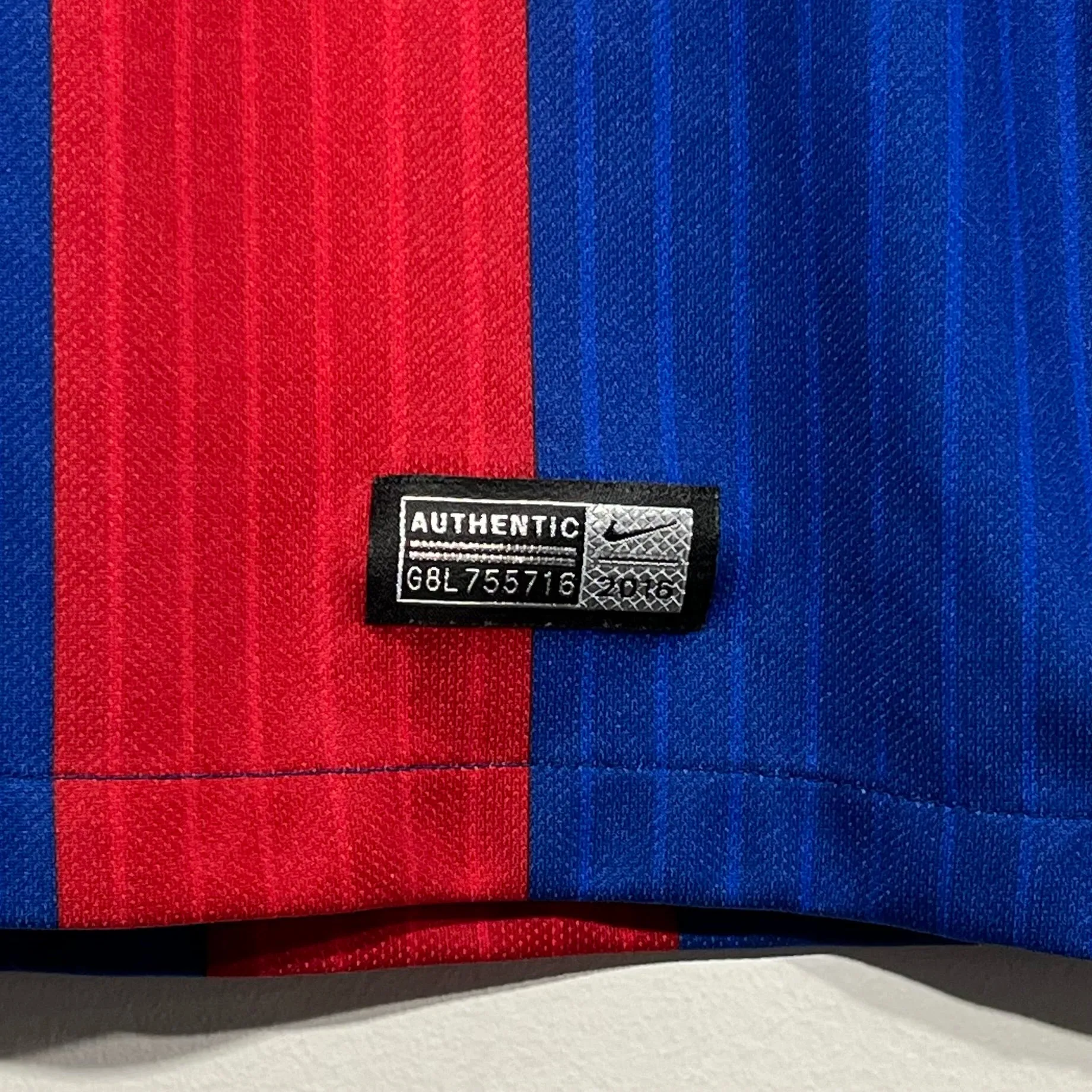 2016/17 FC Barcelona Home Jersey Youth M