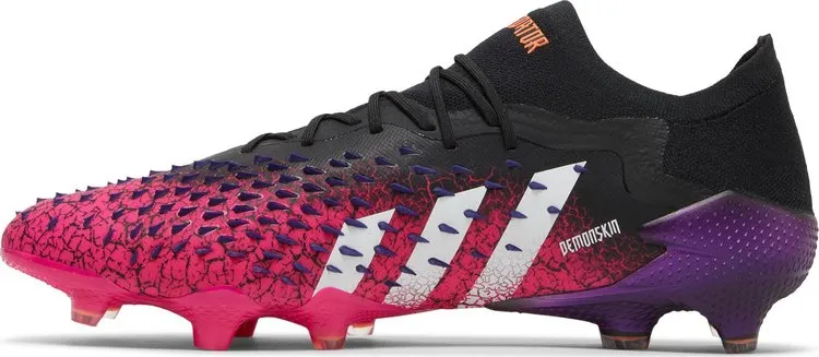Children's boots Adidas Predator Freak.1 FG, pink/black