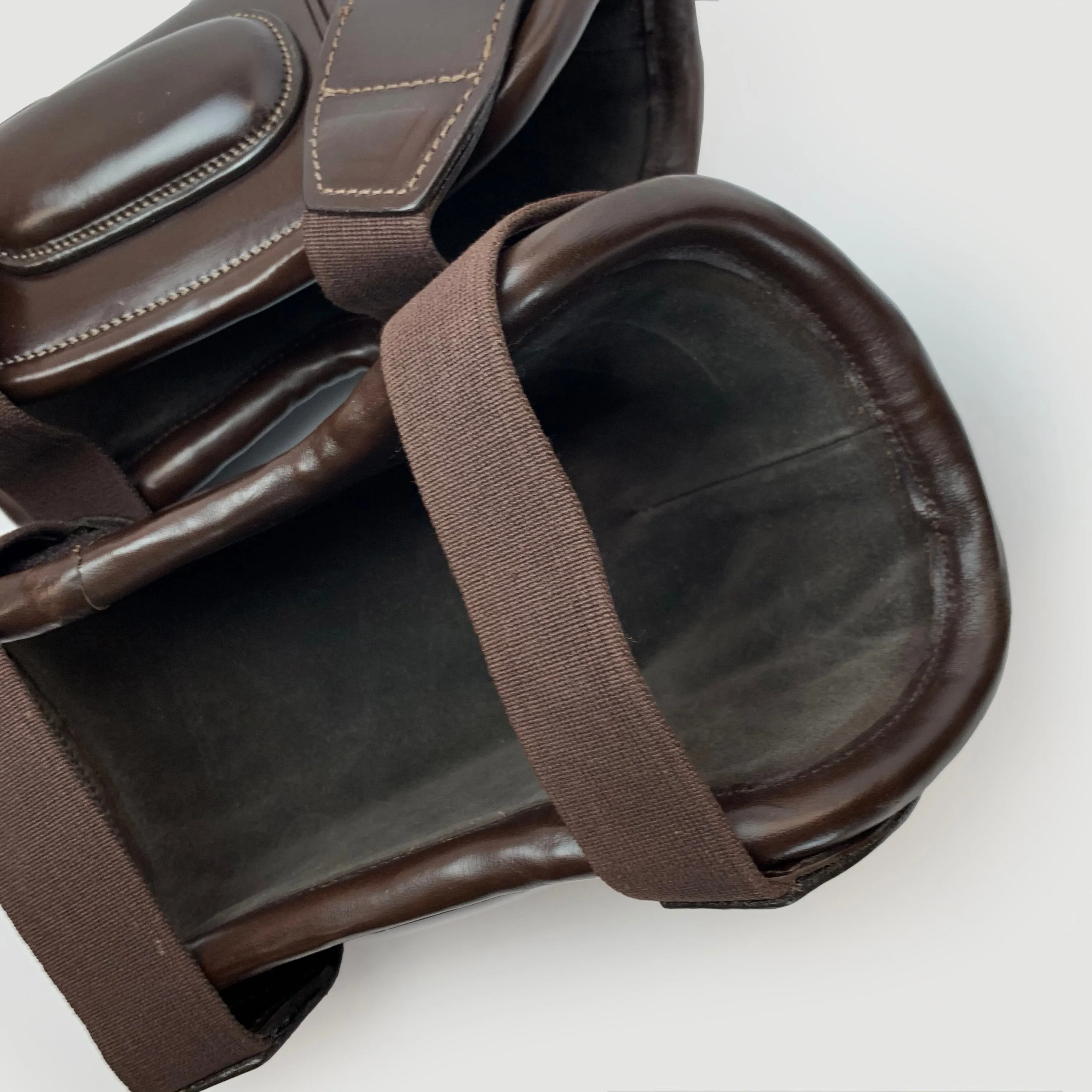 Knee Guard-Polo Velcro Fitted
