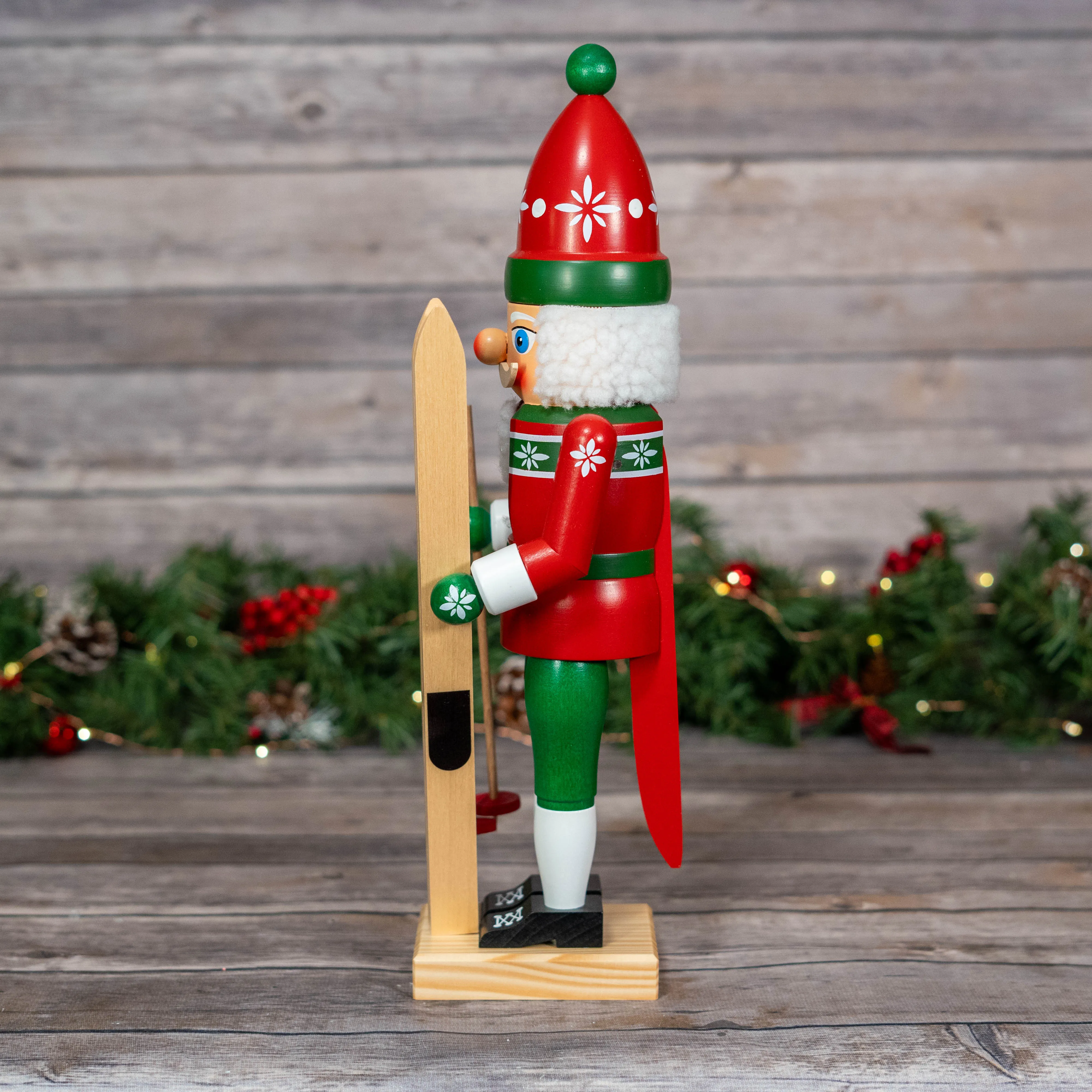 Nutcracker - Skiing Santa
