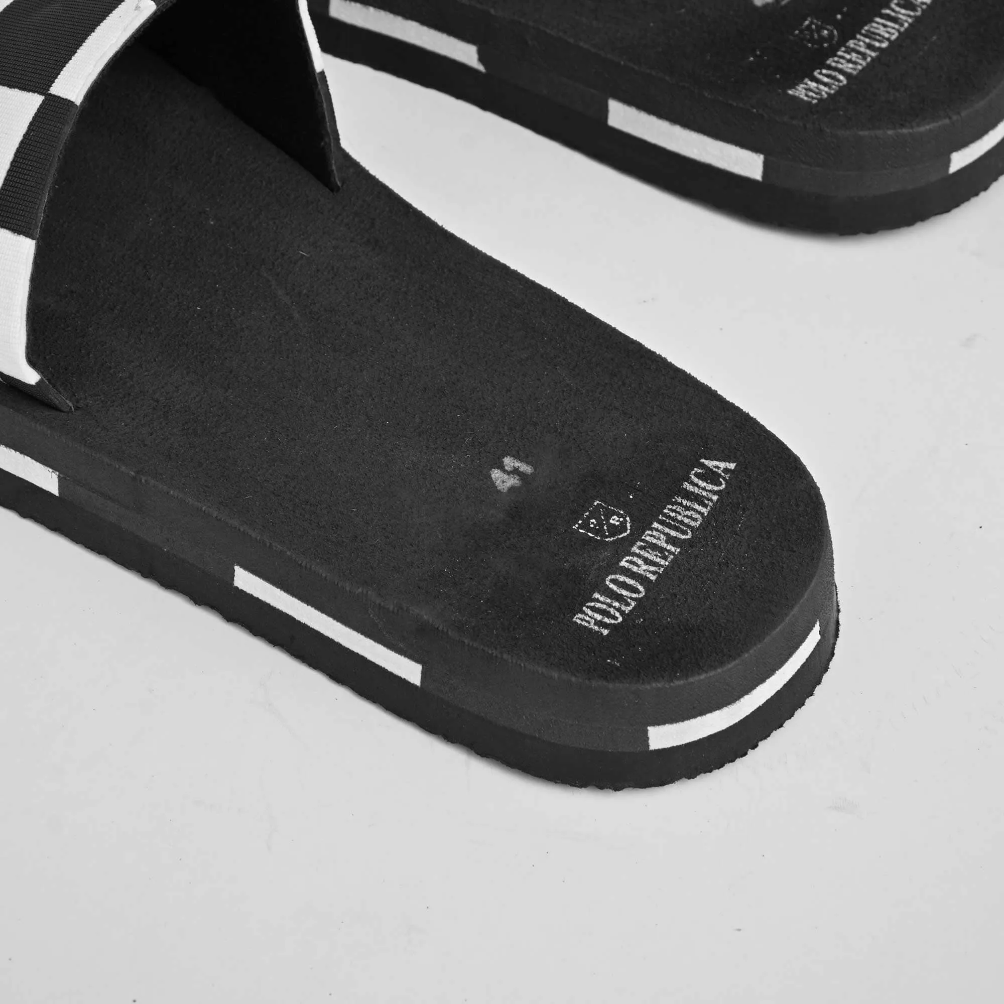 Polo Republica Men's Check Design Soft Slides