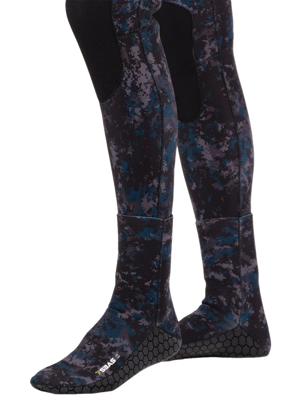 Spearo 7 Seas Womens 3.5mm Steamer, Diving Gloves, Diving Socks, Diving Hood & Camera Mount - Combo