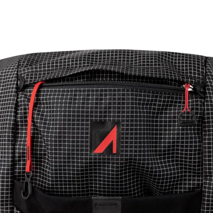 UltrAspire Epic XT 3.0 Hydration Pack